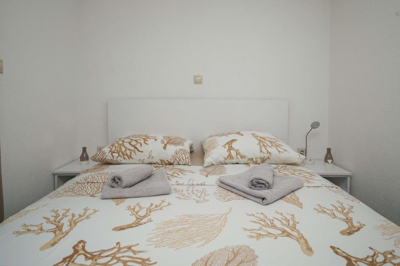 Apartments Miskovic Vodice Bagian luar foto
