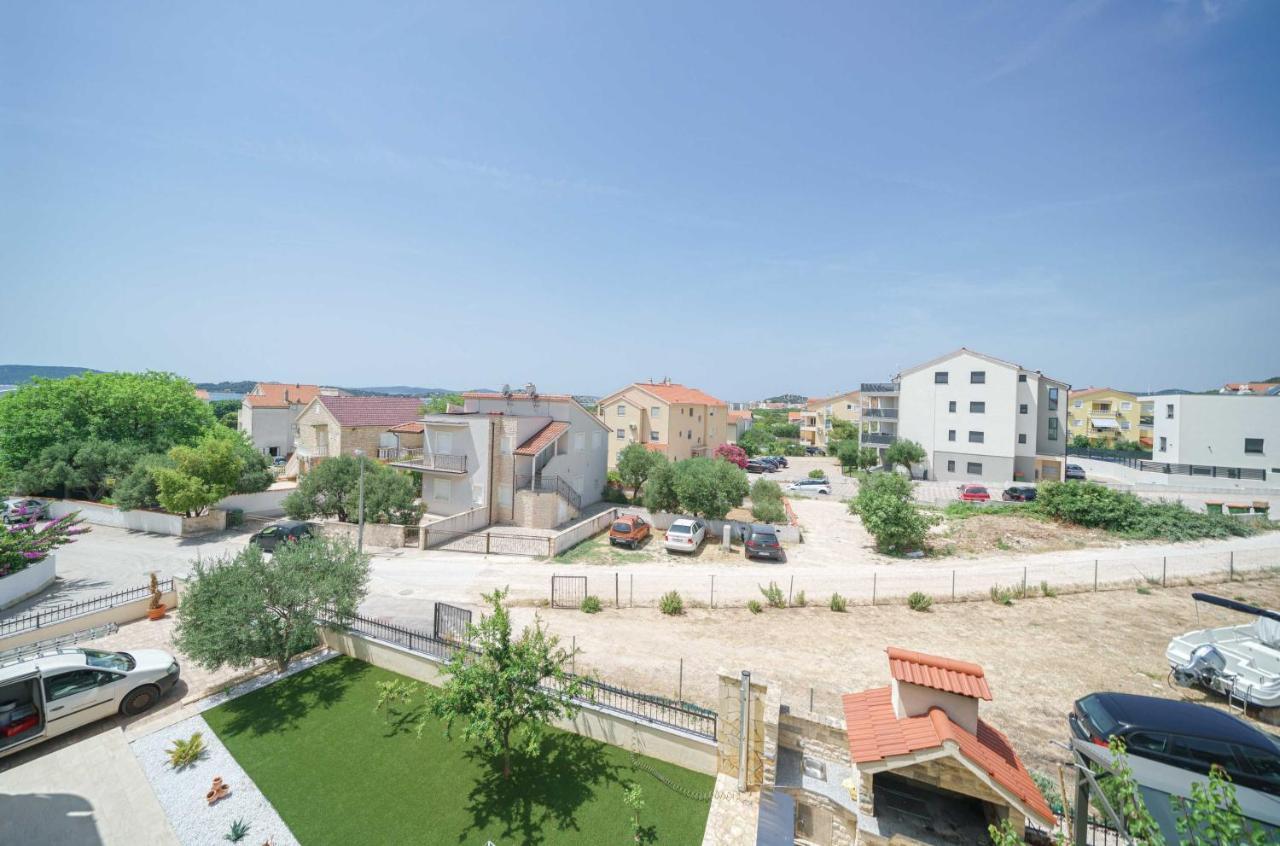 Apartments Miskovic Vodice Bagian luar foto